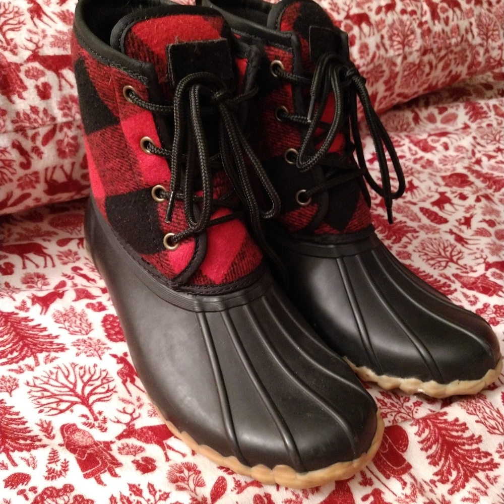 Buffalo plaid duck boots